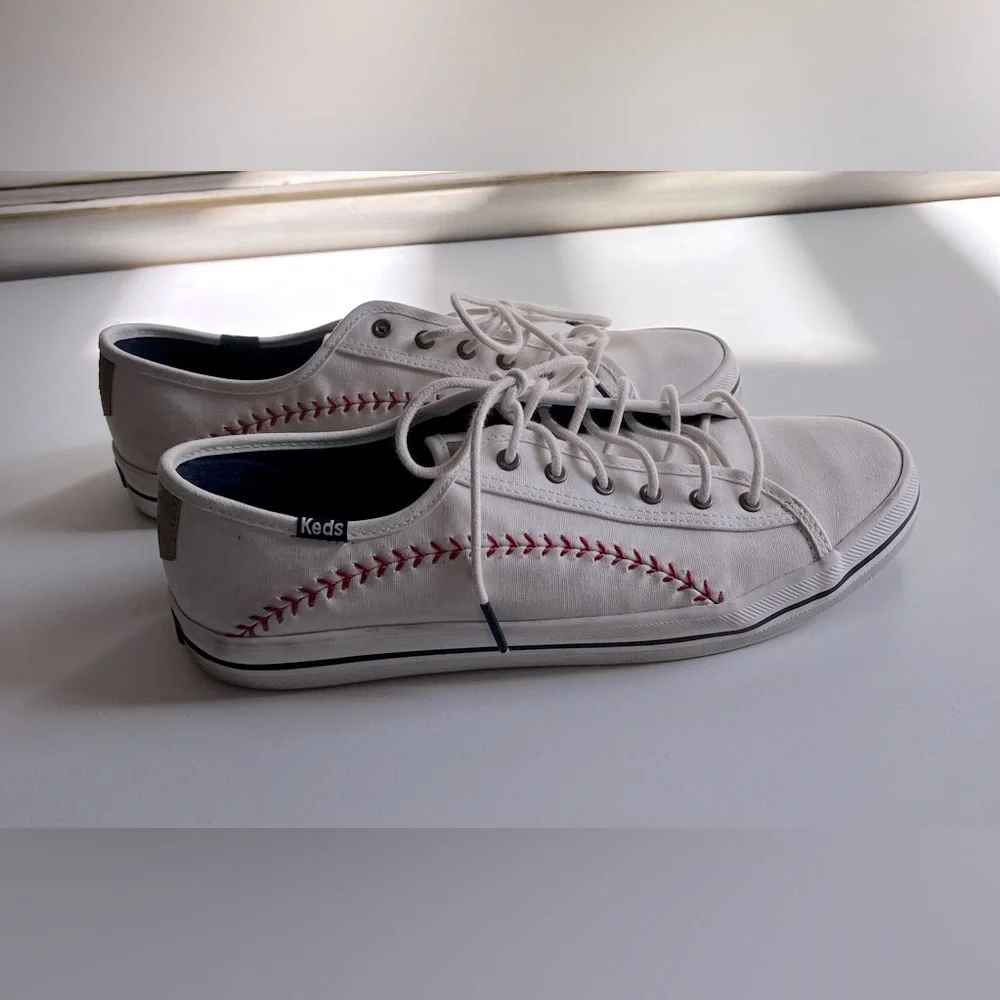 Women’s Keds Kickstart Pennant Sneaker baseball Ortholite tennis shoes 10 sporty
